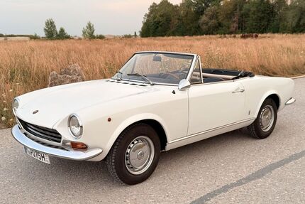 Fiat 124 Spider 7.358 km 27.900 &euro; Haar 85540