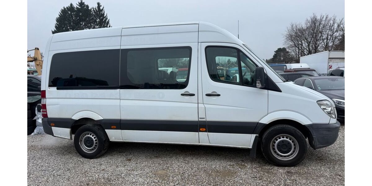 Mercedes-Benz Sprinter 332.000 km 6.999 &euro; München 81245