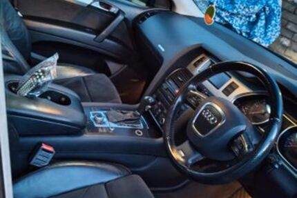 Audi Q7 180.000 km 5.500 € München 81737