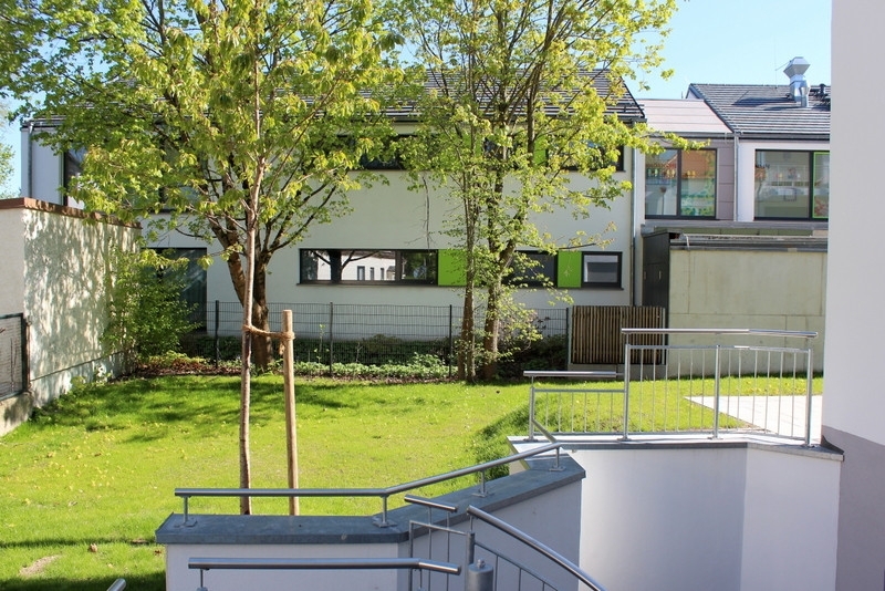 Helle u. ruhige 3-Zi.-Wohnung im schönen Freimann - Nähe U6 - NUR! für PERSONEN ab 50 JAHRE (lt.Teilungserklärung!!!) 3 zimmer