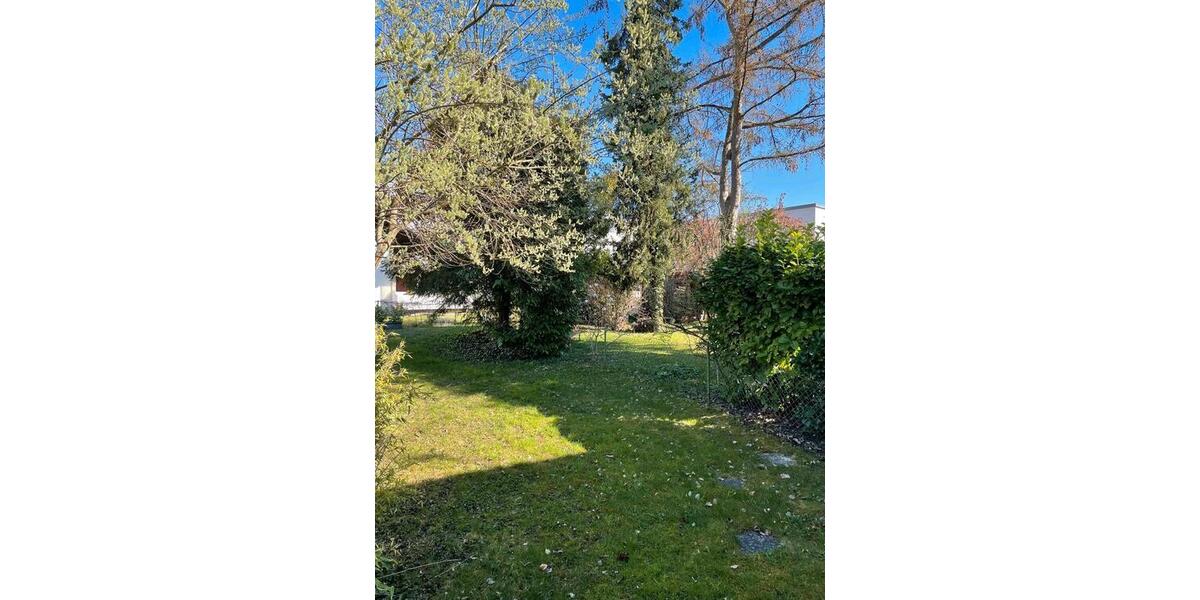 Reihenhaus München Pasing-Obermenzing - 4 Zimmer, 105 m&sup2;, 2.100&euro; | Angebot:26072126