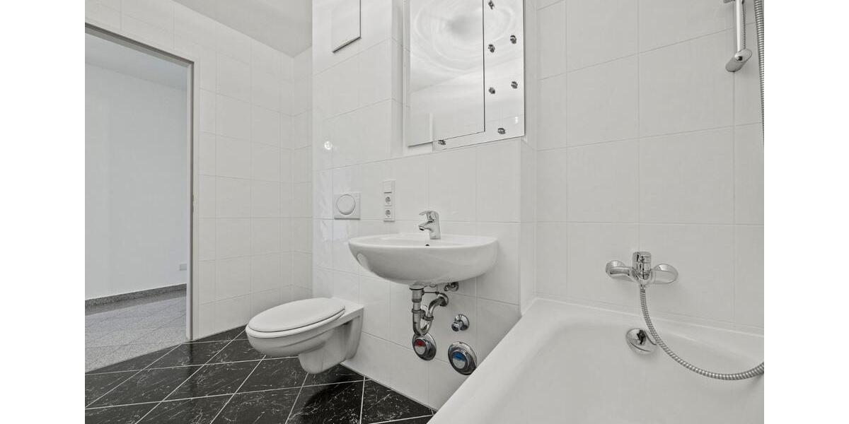 Seltene 2-Zimmer-Wohnung mit Terrasse u. EBK - TOP Innenstadtlage 2 zimmer