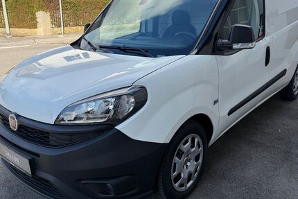 Fiat Doblo 27.750 km 16.490 &euro; München 81827