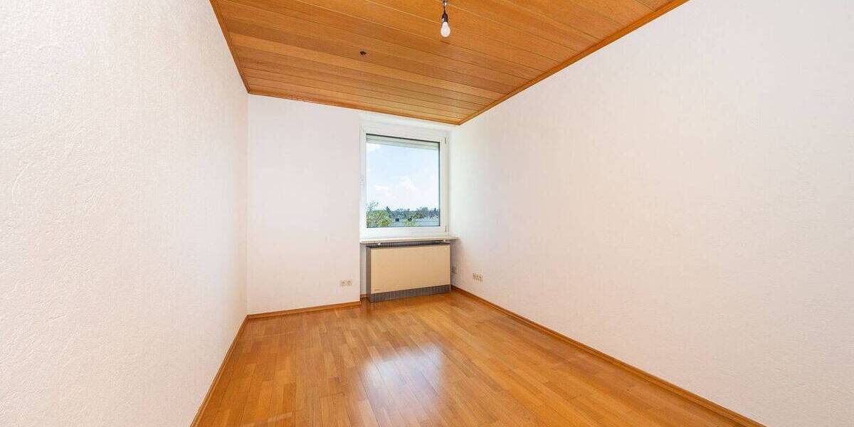 Etagenwohnung Planegg - 4 Zimmer, 97 m&sup2;, 450.000&euro; | Angebot:26401119