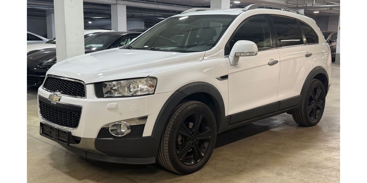 Chevrolet Captiva 131.755 km 9.490 &euro; München 81677