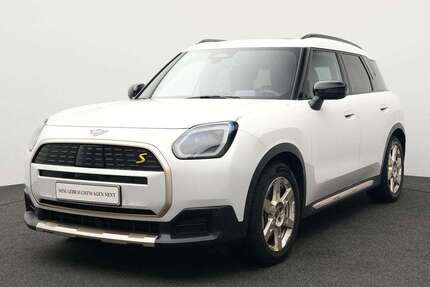 Mini Countryman SE All4 4.372 km 37.372 &euro; München 80788