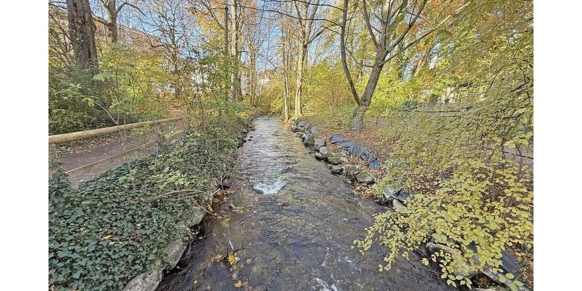 Helle 4-Zimmer-Wohnung mit 32 m² Dachterrasse, hochwertiger Ausstattung & Tiefgarage 4 zimmer