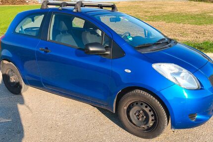 Toyota Yaris 69.000 km 2.899 &euro; Neufahrn 85375