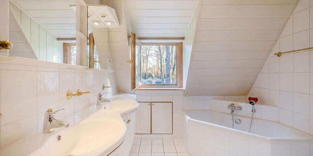 Einfamilienhaus Starnberg - 4 Zimmer, 123 m&sup2;, 1.290.000&euro; | Angebot:25708737