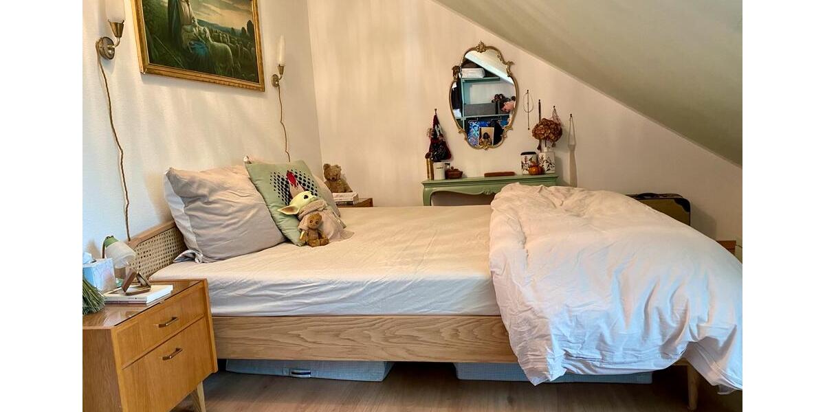Dachgeschoßwohnung Schäftlarn - 3 Zimmer, 77 m&sup2;, 1.100&euro; | Angebot:26696374