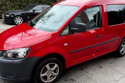 VW Caddy 150.000 km 7.880 &euro; München 81827