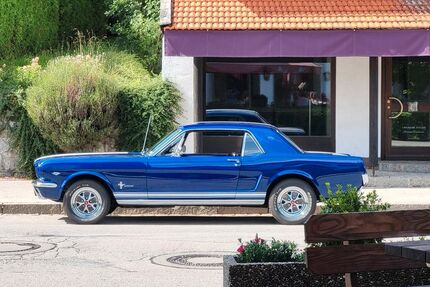 Ford Mustang 50.000 km 45.900 &euro; Sauerlach 82054