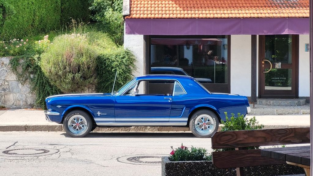 Ford Mustang 50.000 km 45.900 &euro; Sauerlach 82054