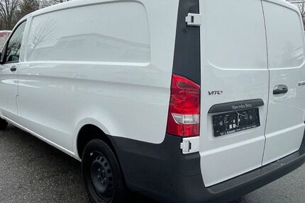 Mercedes-Benz Vito 263.000 km 15.990 &euro; München 81243