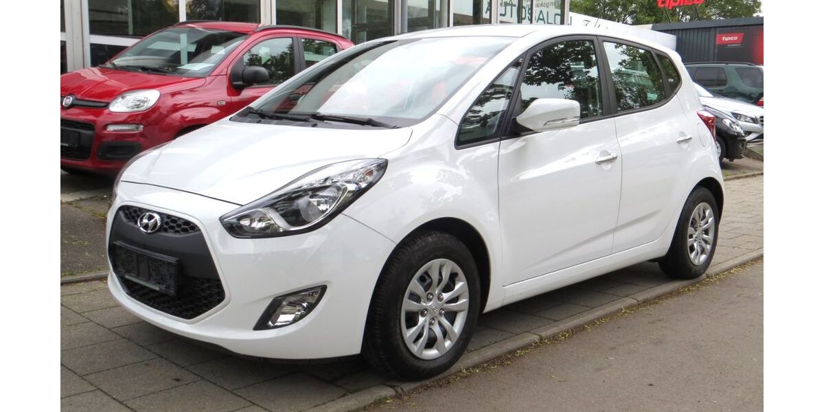 Hyundai ix20 38.850 km 11.999 &euro; München 81825