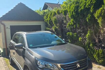 Peugeot 5008 127.000 km 18.500 &euro; Maisach 82216