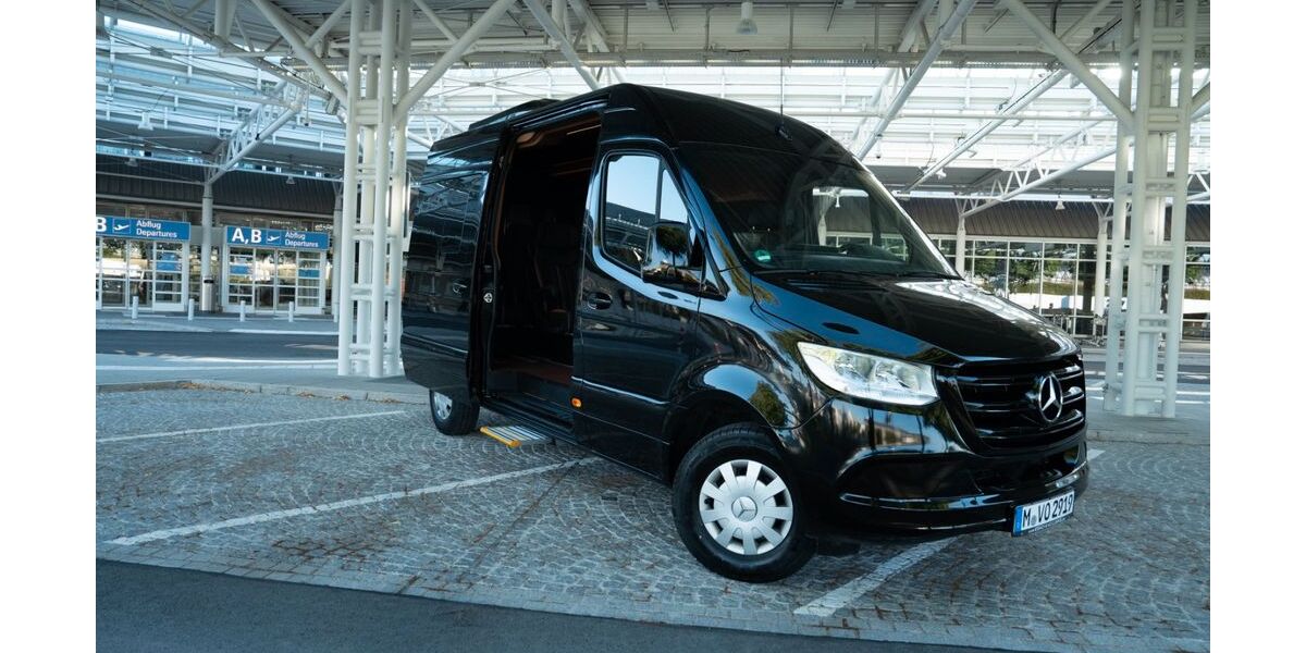 Mercedes-Benz Sprinter 98.000 km 65.800 &euro; Neufahrn Mintraching 85375