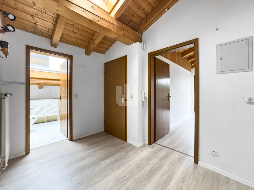 WINDISCH IMMOBILIEN – Gewerbeimmobilie mit vier Büros und einer Wohnung - ideal für den Mittelstand 10.5 zimmer