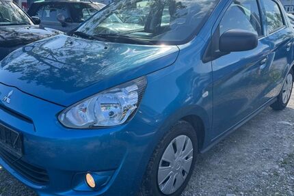 Mitsubishi Space Star 127.000 km 2.900 &euro; München 81829