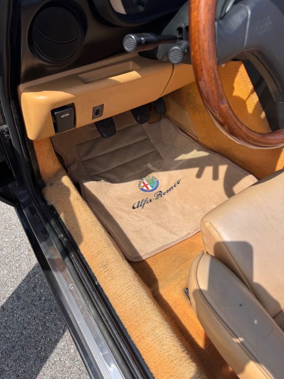 Alfa Romeo Spider 53.000 km 19.250 € Holzkirchen 83607