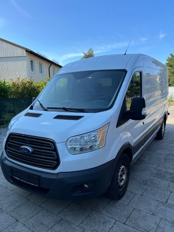 Ford Transit 122.000 km 12.990 € München 81825