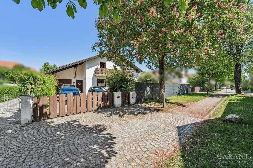 Haus zum Kaufen in Eching 985.000 € 223 m²