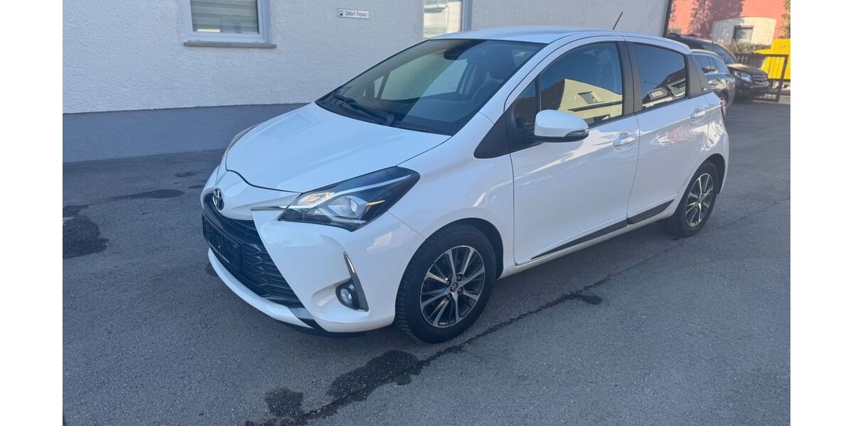 Toyota Yaris 68.583 km 14.990 &euro; München 80999
