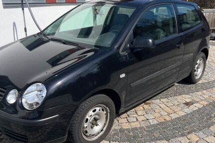 VW Polo 76.000 km 2.350 &euro; Baldham 85598