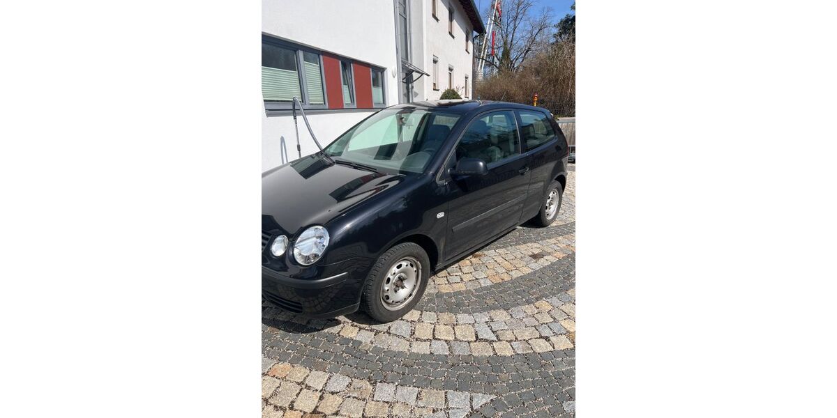 VW Polo 76.000 km 2.350 &euro; Baldham 85598