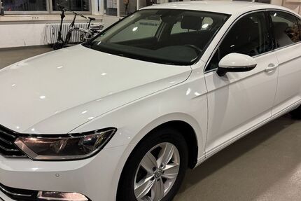 VW Passat 267.600 km 9.900 &euro; Dachau 85221