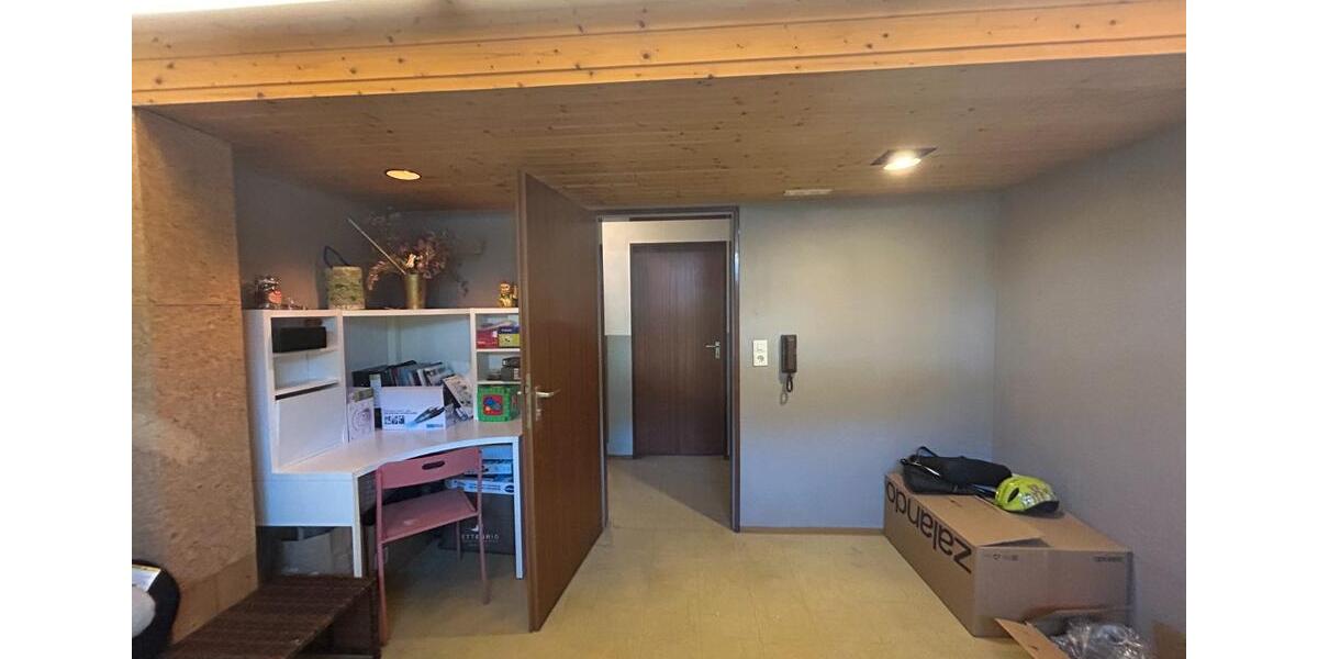 Etagenwohnung Fürstenfeldbruck - 3.5 Zimmer, 80 m&sup2;, 460.000&euro; | Angebot:26000137