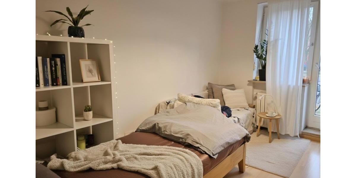 Großes, voll möbliertes Zimmer in WG in Martinsried 1 zimmer