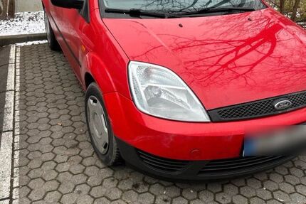 Ford Fiesta 136.500 km 1.200 &euro; München 81245