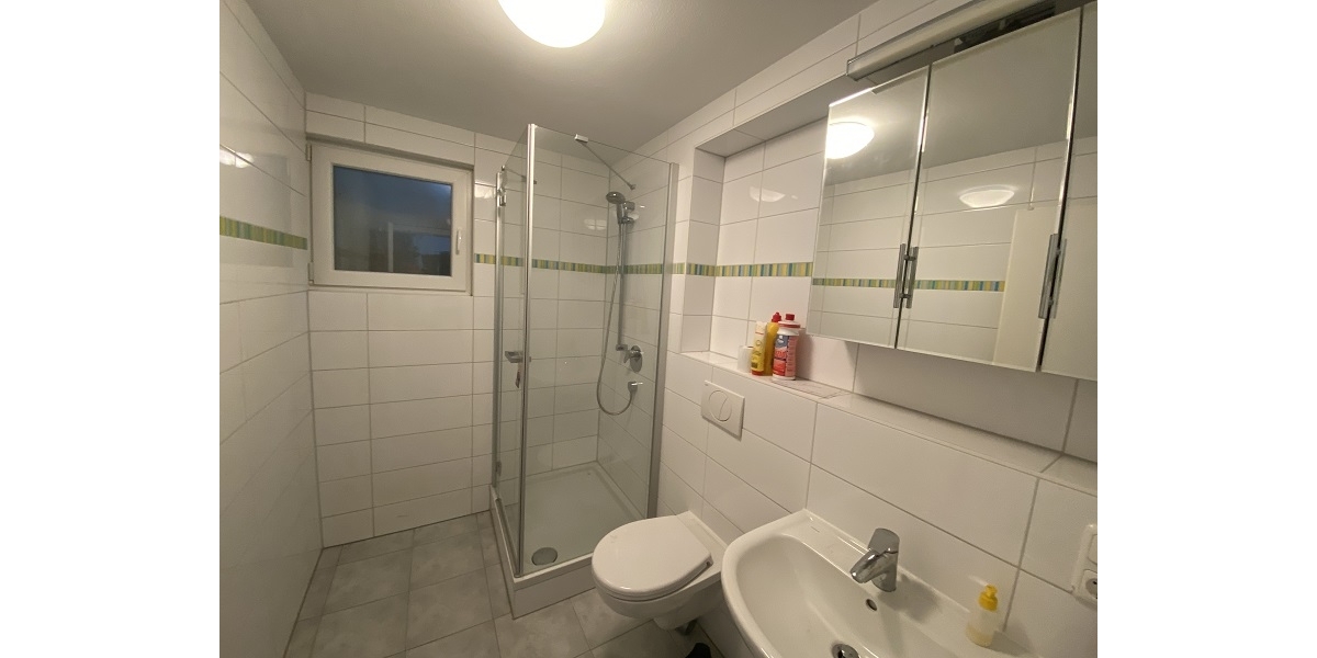 Freistehendes Ein- Zweifamilienhaus auf sonnigem Gartengrundstück mit viel Potenzial in Ottobrunn - Zweifamilienhaus Ottobrunn | Angebot:27196833