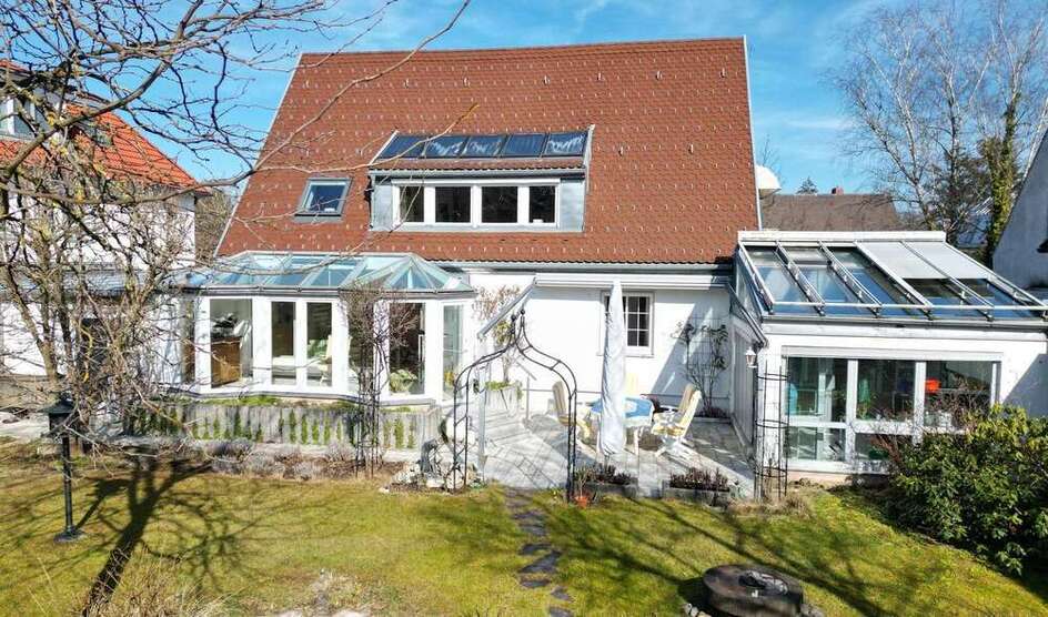Haus zum Kaufen in München 1.885.000 € 185 m²