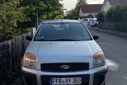 Ford Fusion 138.432 km 1.700 &euro; Fürstenfeldbruck 82256