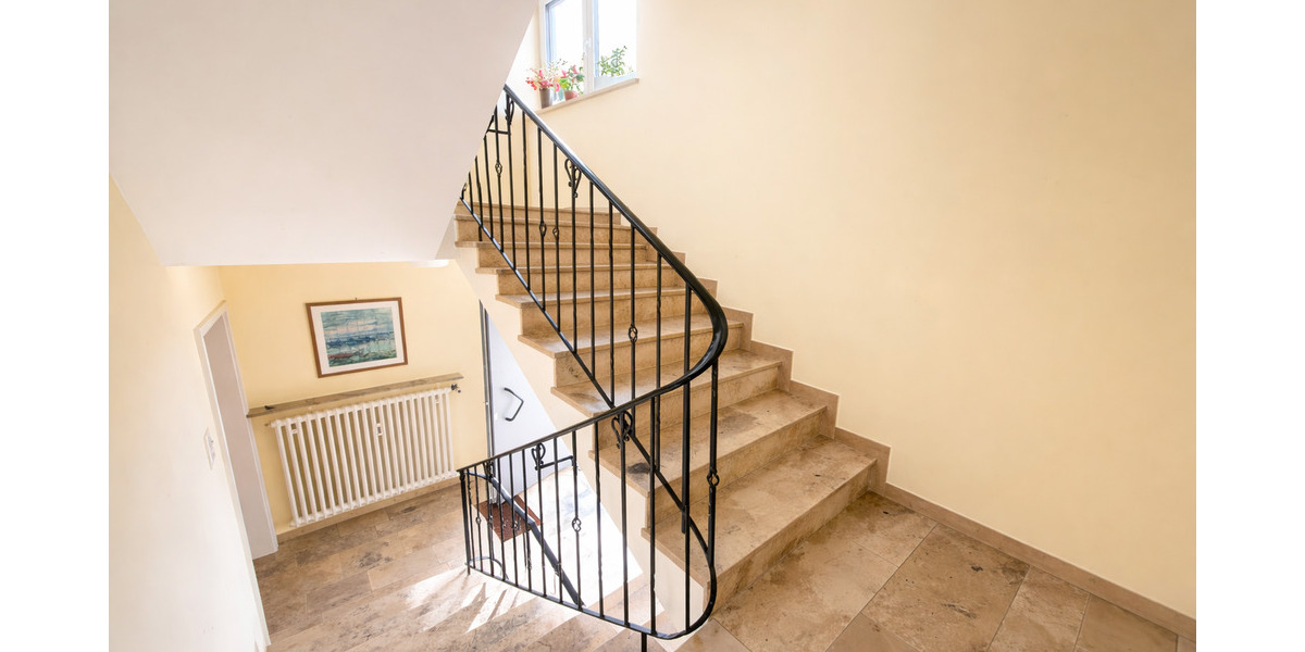 Mehrfamilienhaus, Wohnhaus Dachau - 7 Zimmer, 203 m&sup2;, 1.390.000&euro; | Angebot:25664007