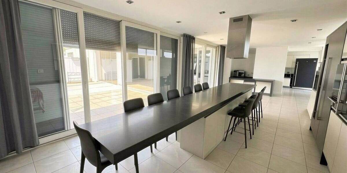 Bungalow München Thalk.Obersendl.-Forsten-Fürstenr.-Solln - 5 Zimmer, 207 m&sup2;, 2.050.000&euro; | Angebot:26643607