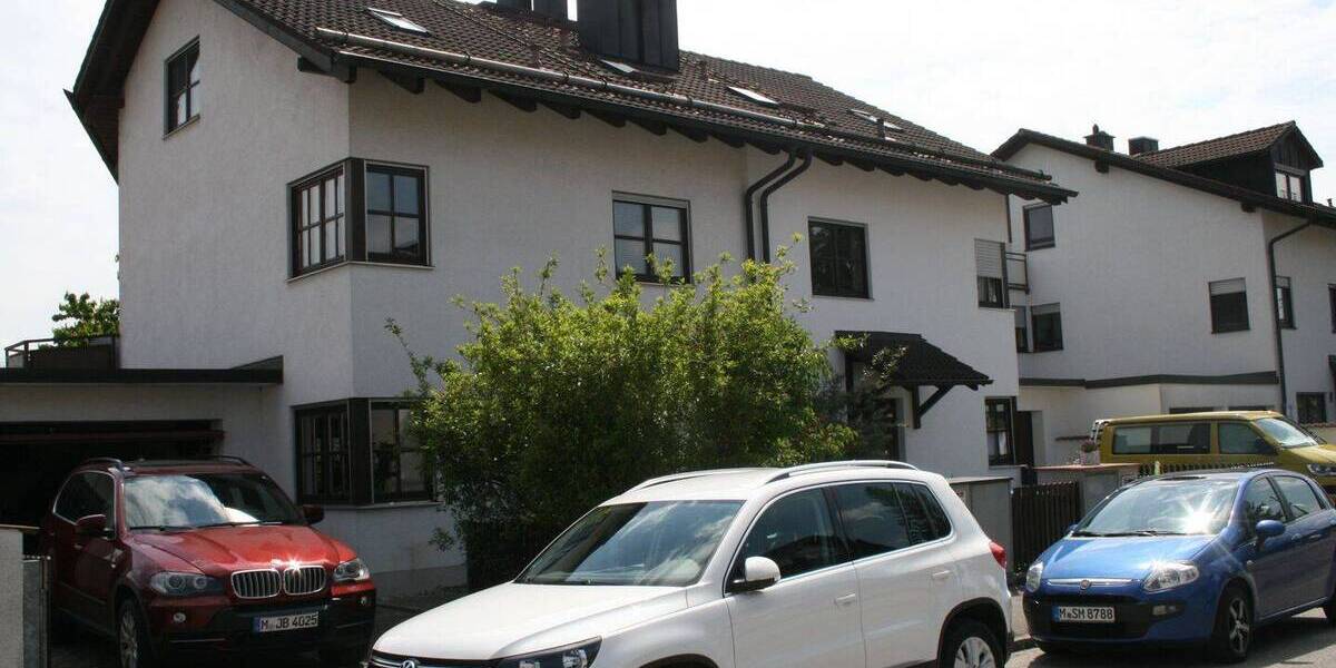 Doppelhaushälfte München Allach-Untermenzing - 5 Zimmer, 157 m&sup2;, 2.750&euro; | Angebot:26154540