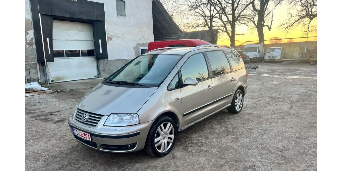VW Sharan 228.000 km 1.999 &euro; Neufahrn 85375
