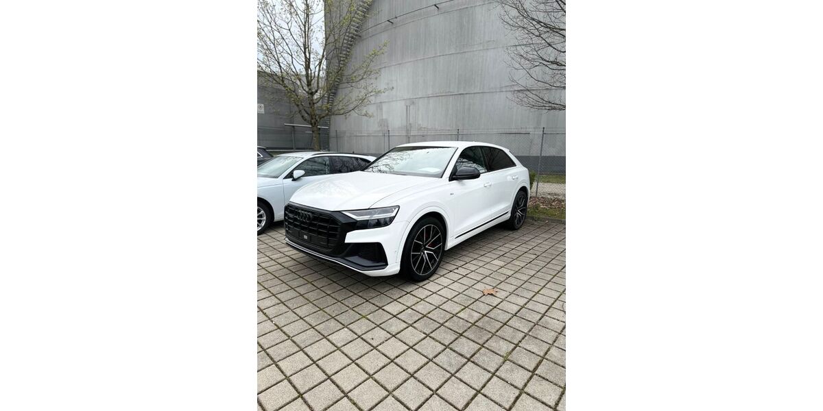 Audi Q8 90.000 km 51.500 &euro; Kirchheim Bei München 85551