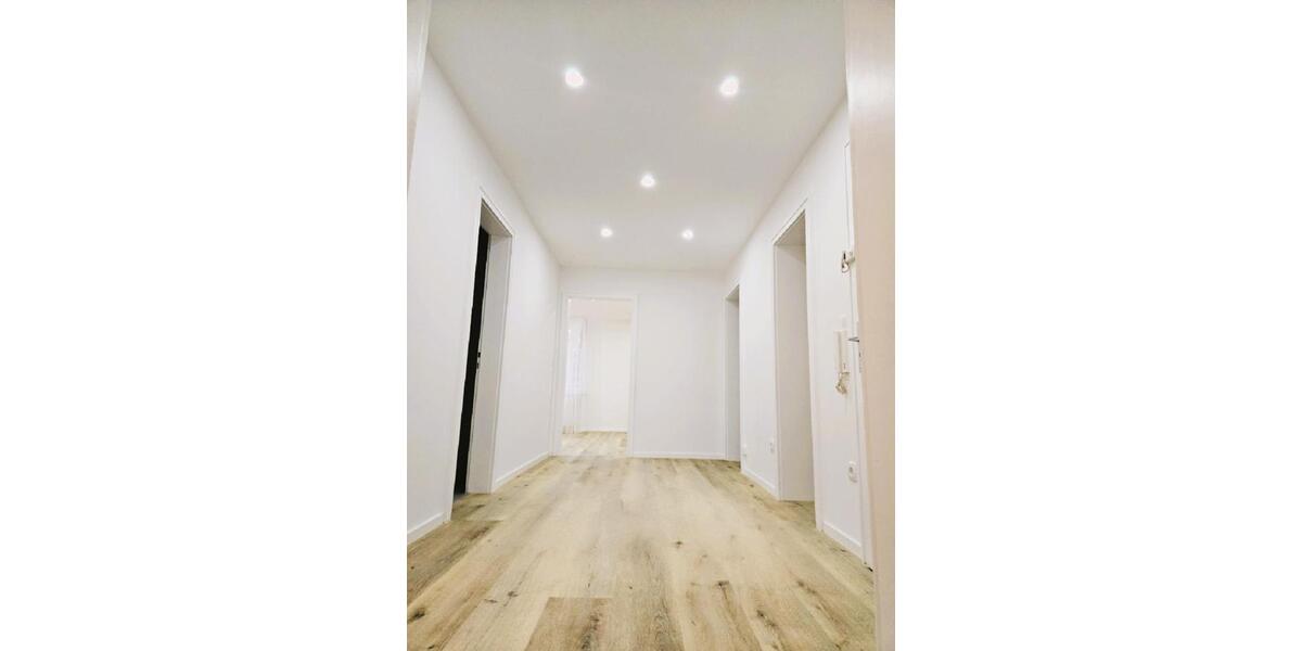 Etagenwohnung München Bogenhausen - 3 Zimmer, 77 m&sup2;, 625.000&euro; | Angebot:25944423