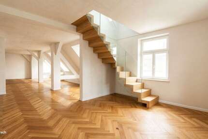 Wohnung München Neuhausen-Nymphenburg - 3 Zimmer, 81 m&sup2;, 1.256.000&euro; | Angebot:25860612