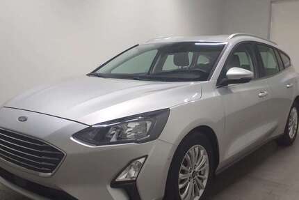 Ford Focus 85.224 km 12.900 € Grünwald 82031