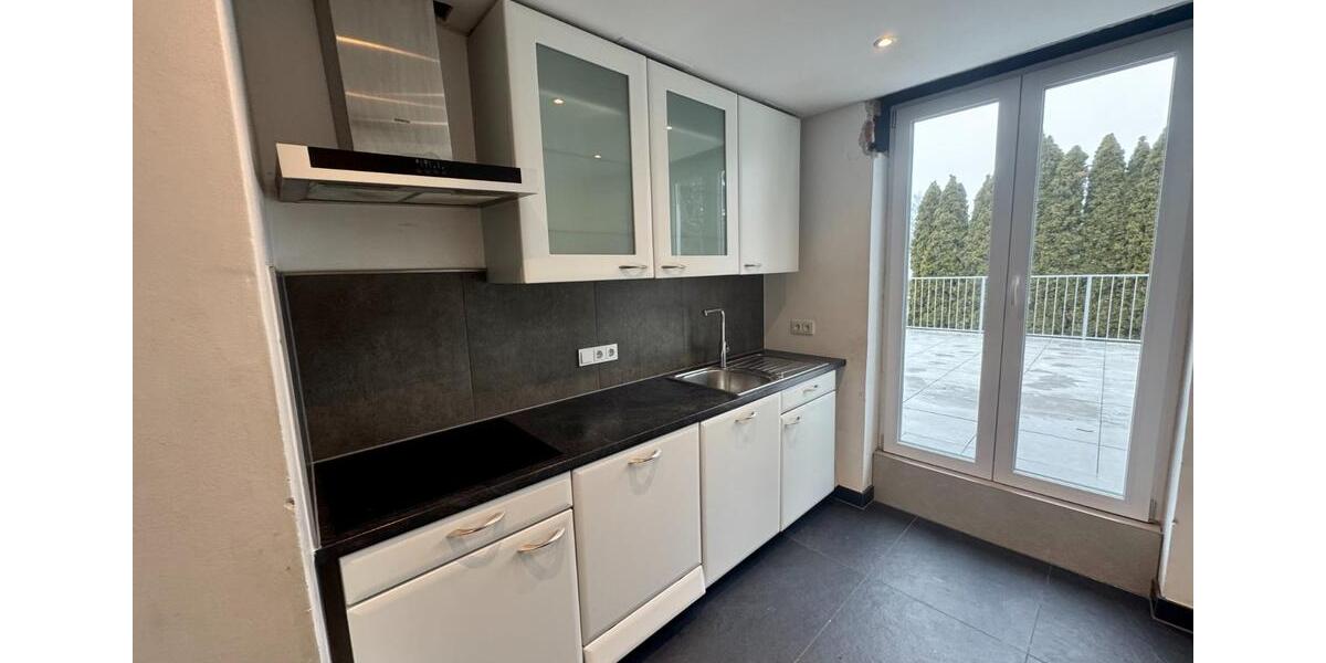 Dachgeschoßwohnung Weßling - 3 Zimmer, 123 m&sup2;, 1.970&euro; | Angebot:24629871