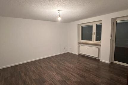 2-zimmerwohnung mit Abstellkammer und Keller Stellplatz in 81927 2 zimmer