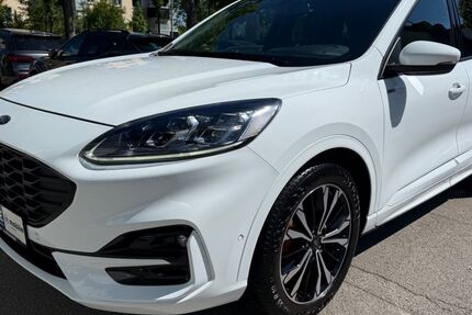 Ford Kuga 139.995 km 15.950 &euro; München 81243