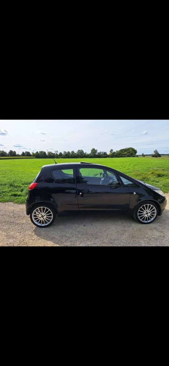 Mitsubishi Colt 80.534 km 3.550 € München 80333