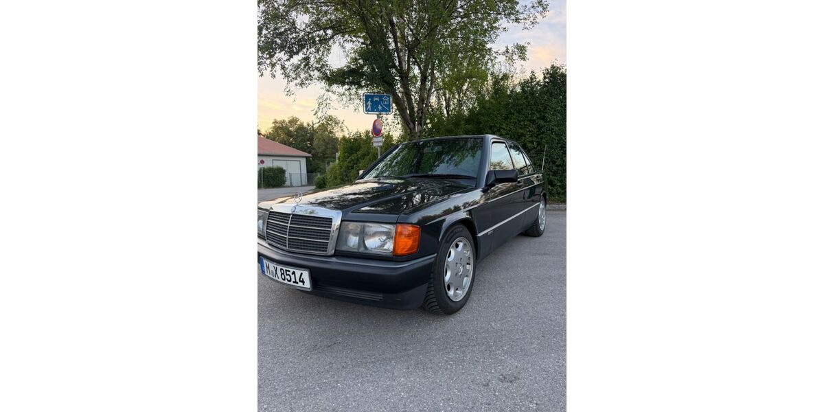 Mercedes-Benz 190 151.000 km 8.990 &euro; Unterhaching 82008