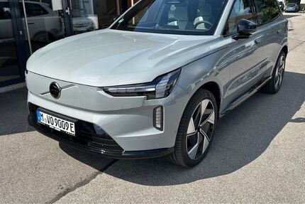Volvo EX90 9.900 km 94.999 € Baierbrunn 82065